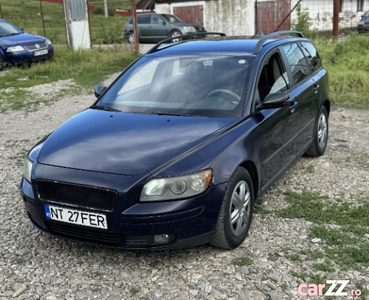 Volvo v40 2.0d am 2007