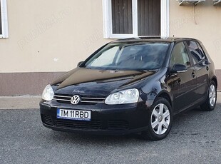 Golf 5 1.9 tdi 105 cp an 2006 inmatriculat ro unic proprietar acte la zi fiscal pe loc