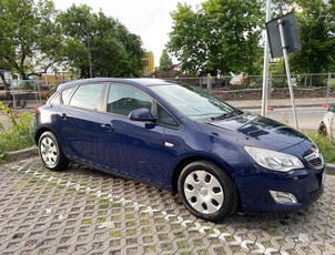 Opel Astra J Hatchback - Masina Personala