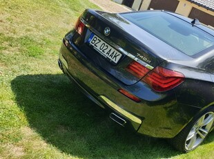 Vând Bmw 740d Mpachet 313cai