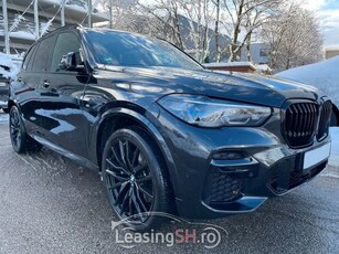 BMW X5 xDrive30d All Black Laser Pano H&K AHK ACC