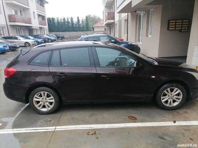 Chevrolet Cruze Combi