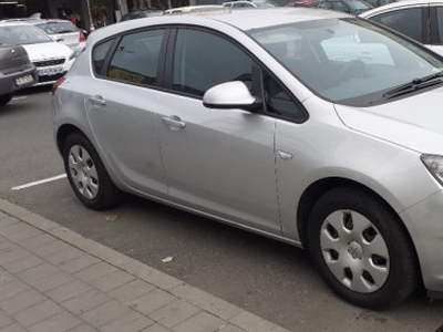 Opel Astra 2014 stare foarte buna
