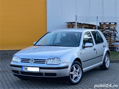 Volkswagen Golf 4 *EDITION* Benzina
