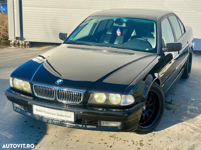 BMW Seria 7 750iLA