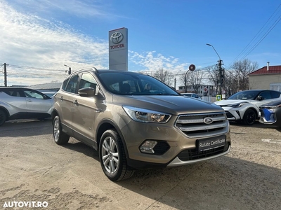 Ford Kuga 2.0 TDCi 4WD Powershift Trend