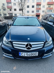 Mercedes-Benz C 220 CDI DPF (BlueEFFICIENCY) Avantgarde