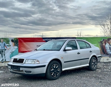 Skoda Octavia 1.6 Elegance Aut