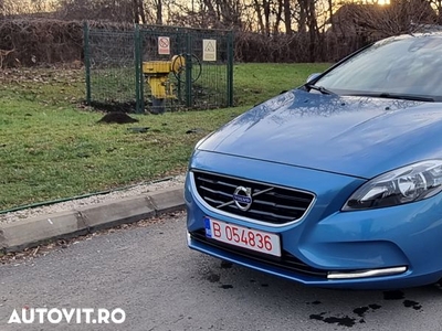 Volvo V40 D4 Momentum