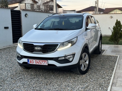 Kia Sportage panoramic navi Geamana