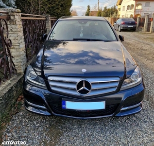 Mercedes-Benz C 200 d T 7G-TRONIC Avantgarde