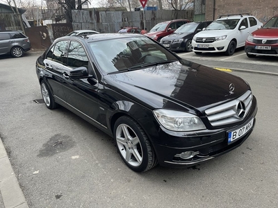 Vand Mercedes C220d 170cp Bucuresti Sectorul 6