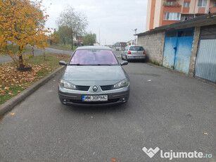 Renault Laguna masina