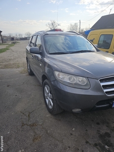 Hyundai SANTA fe 4x4 2,2 diesel 150 cp