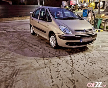 Citroen xsara Picasso.