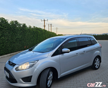 Ford Grand C-MAX