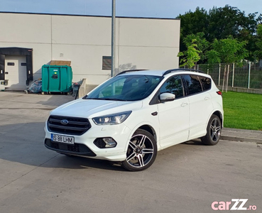 FORD Kuga 2.0 TDCI 150 cp ST-Line PowerShift 4WD