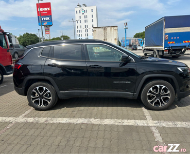 Jeep Compass Hybrid