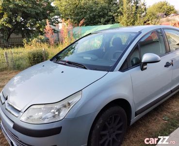 Citroen C4 berlină