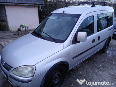 Opel Combo 1.7 diesel 101 cp, unic proprietar in Roman