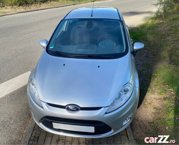 Ford Fiesta benzină Titanium