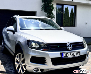 Liciteaza-Volkswagen Touareg 2012