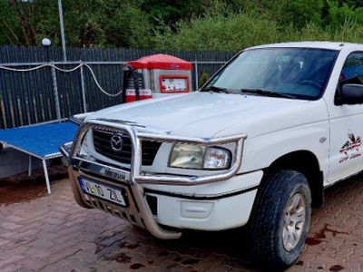 Mazda B2500 2.5 diesel an 2005