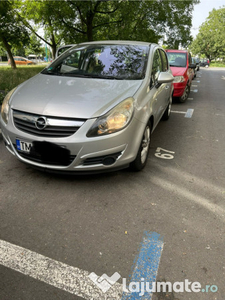 Opel Corsa D / 2010 / benzina