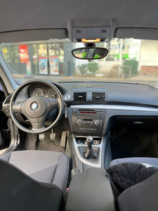 mașina BMW seria 1