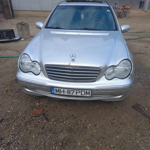 Mercedes Benz class w203