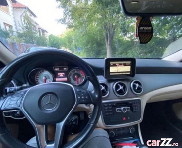 Mercedes GLA 200