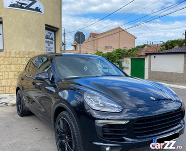 Porsche Cayenne 2015