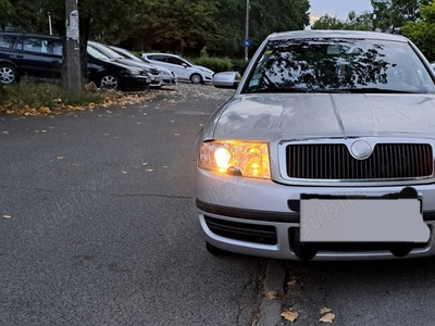 Skoda superb 1,2006.