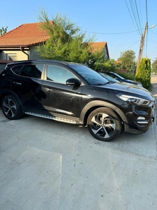 Vand hyundai tucson 2016