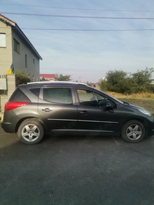 Vând Peugeot 207 an 2011