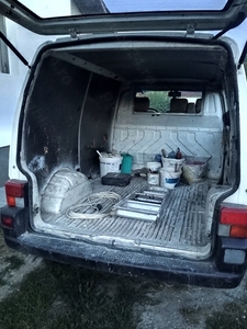 Vând vw Transporter T4 1,9 tdi