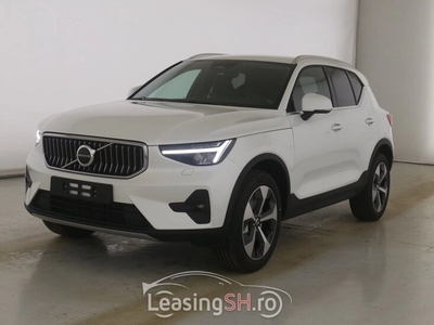 Volvo XC40 B3 B DKG Plus Bright