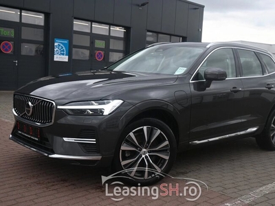 Volvo XC60 T6 AWD RC Inscription Pano RFK H&K G-MAPS