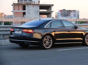 Audi A8 3.0 TDI DPF clean diesel quattro tiptronic