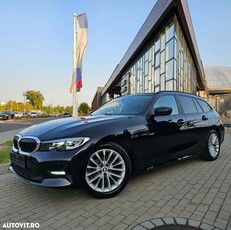 BMW Seria 3 318d Touring Aut. Advantage