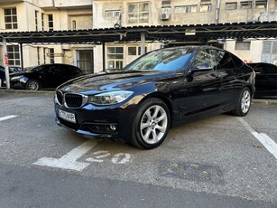 BMW Seria 3 320d Aut. Luxury Line