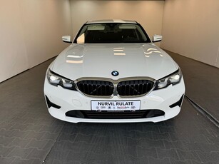 BMW Seria 3 320d xDrive AT