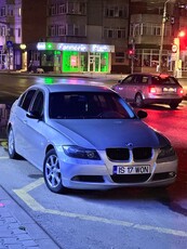 BMW Seria 3 320i