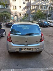 Dacia Sandero 1.4 MPI Laureate