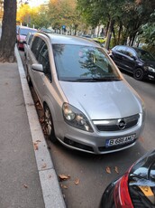 De vanzare Opel Zafira 2006 1.9cdti