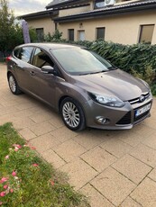 Ford Focus 2.0 TDCi DPF Powershift Titanium