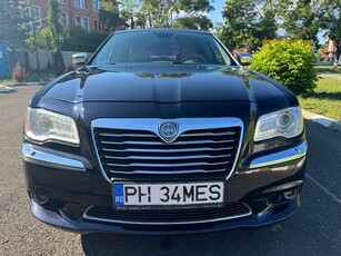 Lancia Thema 3.0 V6 Multijet II Gold