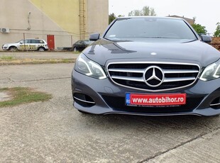 Mercedes-Benz E 200 BlueTEC 7G-TRONIC Elegance