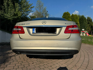 mercedes E250 4 matic 204cp