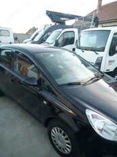 Opel Corsa 1,4 i an 2010 euro 4